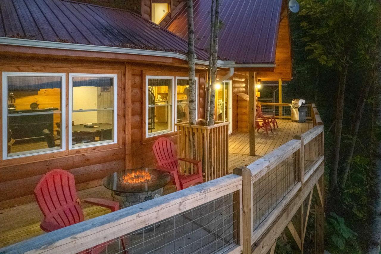 Stunning 2Br Cabin With Mountain Views Waynesville Buitenkant foto